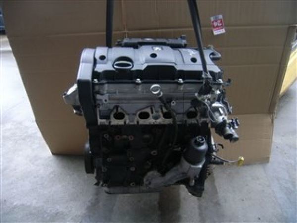 Mersin PEUGEOT BOXER 335 HDi  Yeni ve Çıkma Parça PEUGEOT BOXER orjinal çıkma motor